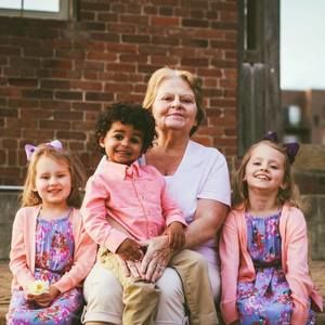 Meet your Posher, Sharon